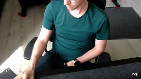 christianwrbwd online show from April 24, 10:18 am