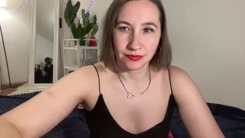 Snapshot of christina_rosse chatting on June 1, 5:03 pm christina rosse online show from June 1, 5:03 pm