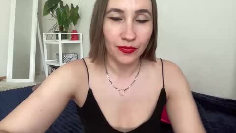 Snapshot of christina_rosse chatting on June 6, 10:20 am christina rosse online show from June 6, 10:20 am