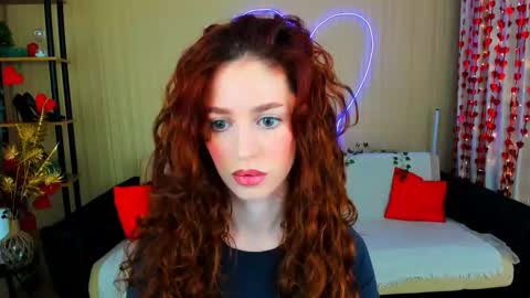 christinaconteeree online show from March 23, 3:32 am