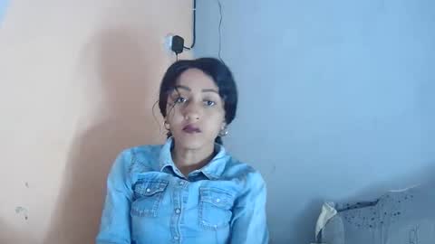 christine213 online show from October 14, 4:02 am