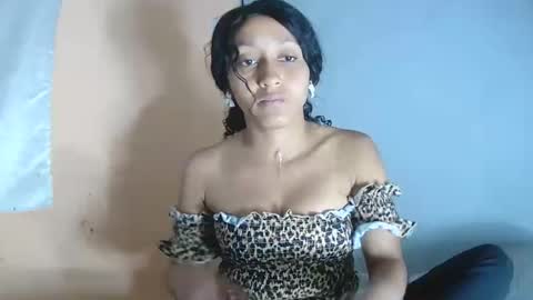 christine213 online show from October 17, 8:17 am