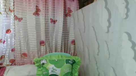 christine_scott online show from February 15, 1:31 am