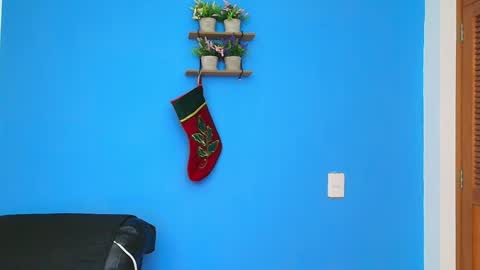 Snapshot of christopher_w chatting on December 22, 11:20 pm Christopher online show from December 22, 11:20 pm