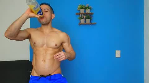 Snapshot of christopher_w chatting on September 10, 11:38 pm Christopher online show from September 10, 11:38 pm