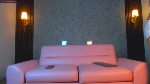 christopherivera online show from May 24, 8:58 pm
