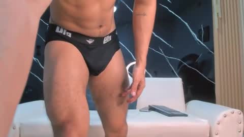 Snapshot of christopherivera chatting on August 3, 5:27 pm christopherivera online show from August 3, 5:27 pm