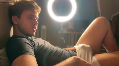 Christopher online show from September 28, 11:37 am