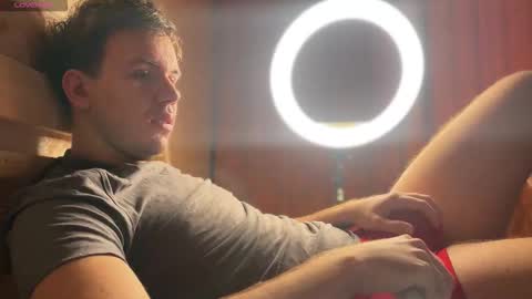 Christopher online show from March 1, 7:43 am