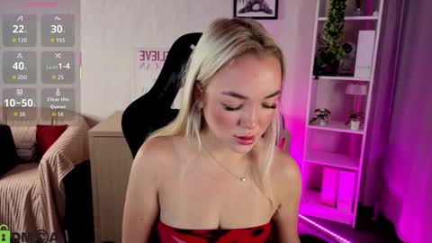 hristy3 online show from November 27, 12:56 am