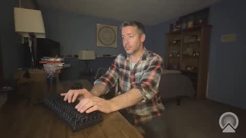 chrisw8121 online show from April 14, 5:24 am