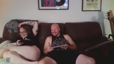 ChrisWithaK online show from November 10, 4:55 am