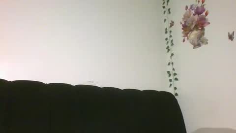 chroe22 online show from March 23, 8:13 pm