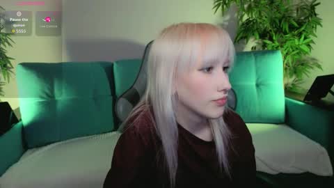 EvaBlonde TayaBrunette EliieBlack hair online show from March 8, 3:05 pm