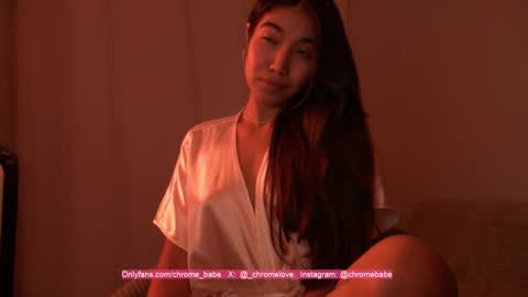 Snapshot of chromebabe_ chatting on February 1, 10:59 am Gwendy Fox online show from February 1, 10:59 am