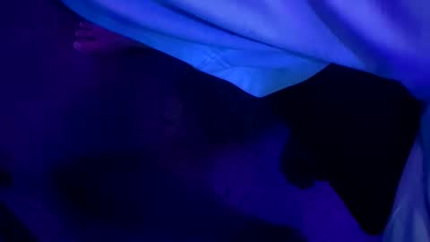 Snapshot of chronicvibez chatting on February 11, 1:21 am chronicvibez online show from February 11, 1:21 am