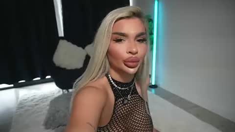 Chrystal online show from July 14, 2:12 pm
