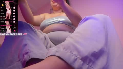 Dolly Bunny  online show from April 6, 12:19 am