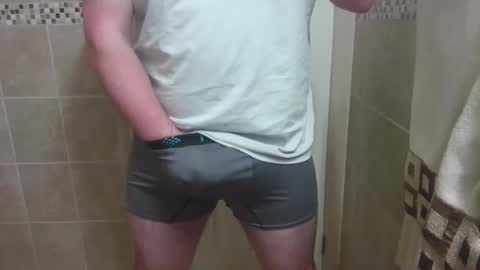 Snapshot of chubbycub14 chatting on February 8, 4:49 am chubbycub14 online show from February 8, 4:49 am