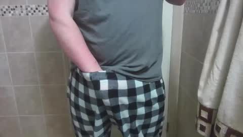 Snapshot of chubbycub14 chatting on February 21, 4:19 pm chubbycub14 online show from February 21, 4:19 pm