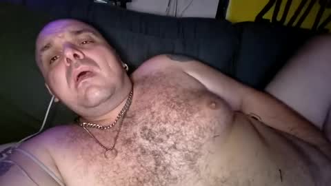 Snapshot of chubbyman43 chatting on July 5, 2:40 am chubbyman43 online show from July 5, 2:40 am
