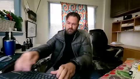 chuck7891 online show from October 28, 7:49 pm