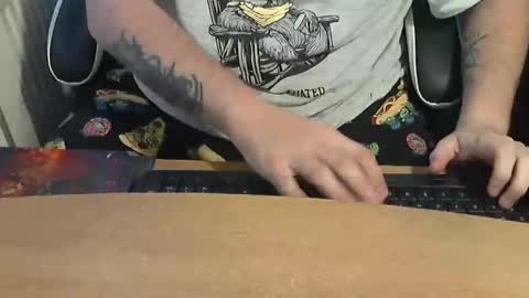 chunkisgreat online show from February 15, 3:53 pm