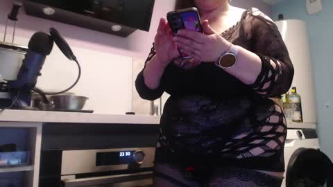 Jessica online show from April 13, 9:31 pm