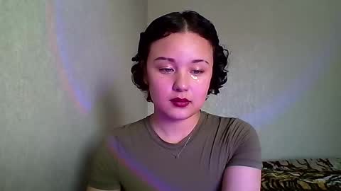 ciaoo_bella online show from March 29, 12:27 pm