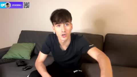 Snapshot of ciaosonoale chatting on February 25, 10:07 pm Alex online show from February 25, 10:07 pm