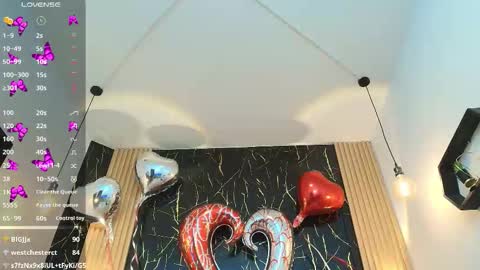 ...   ... online show from February 15, 7:51 am