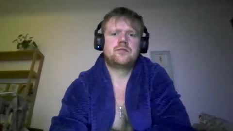 Snapshot of ciasnsyrize1996 chatting on March 18, 12:14 am ciasnsyrize1996 online show from March 18, 12:14 am