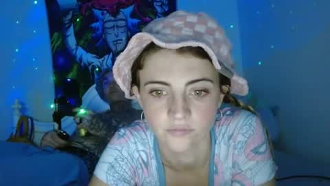 Snapshot of cidandscar chatting on July 7, 1:08 am cidandscar online show from July 7, 1:08 am