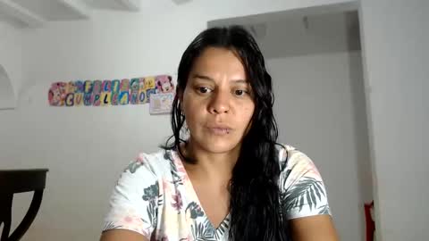 Cielo Noir online show from June 11, 3:15 am