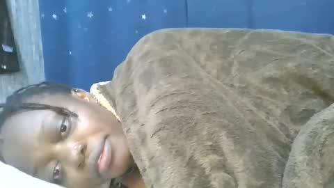 cilia petite online show from November 6, 8:10 pm