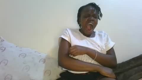 cilia petite online show from February 10, 8:24 pm