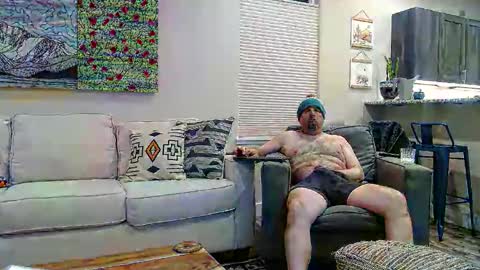 cinapw online show from February 18, 1:21 am