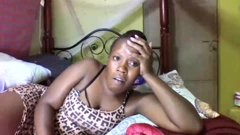 Snapshot of cinddy_14 chatting on December 24, 6:39 pm cinddy 14 online show from December 24, 6:39 pm