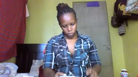 Snapshot of cinddy_14 chatting on March 11, 7:37 am cinddy 14 online show from March 11, 7:37 am