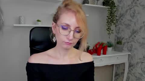 Cinderella online show from February 27, 6:35 am