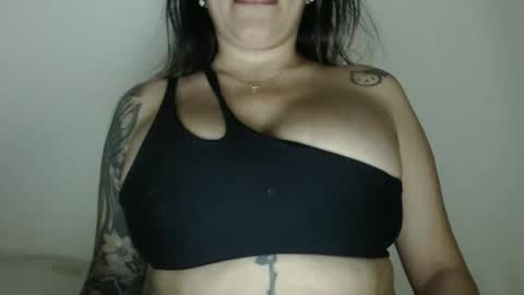 Snapshot of cindy_latin chatting on September 23, 2:25 am cindy latin online show from September 23, 2:25 am