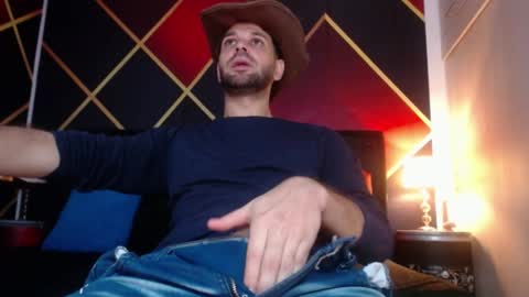 CindyandCarlo online show from January 16, 5:33 pm