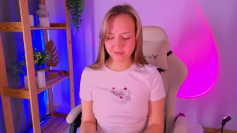 cindylovesmith online show from April 24, 2:58 am