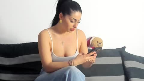 Cindy online show from March 15, 9:21 pm