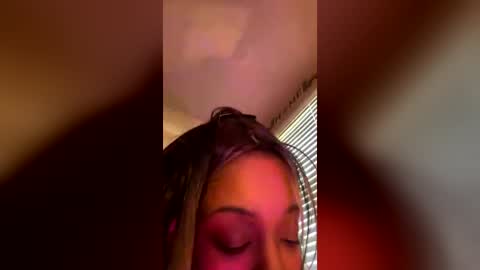 cinnamonbunniiii online show from July 6, 3:03 pm