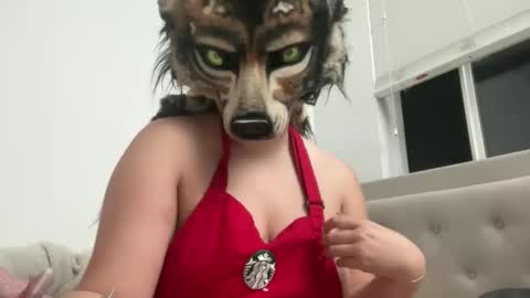 Snapshot of cinnanicos chatting on October 8, 5:38 am Nicky online show from October 8, 5:38 am