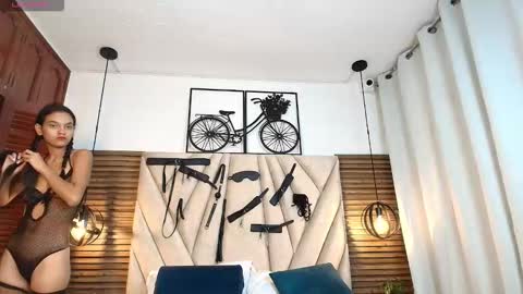 cinthiabaker online show from November 4, 11:31 am