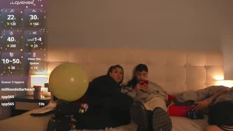 Cintya online show from January 11, 8:33 am