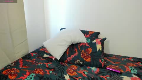Snapshot of cintya_n_roger chatting on July 28, 4:39 pm Cintya Roger online show from July 28, 4:39 pm