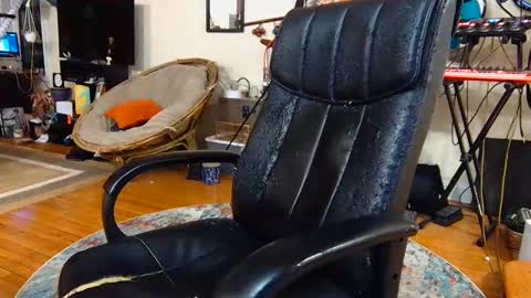 Snapshot of cirdan93 chatting on February 7, 3:55 am CirdanBiGuy online show from February 7, 3:55 am